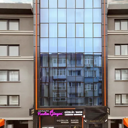 Second Hotel 3*
